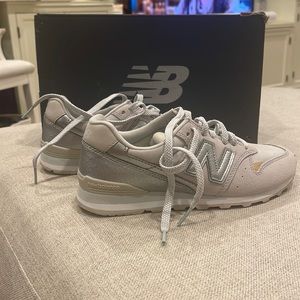 NIB New Balance 996 Size 6